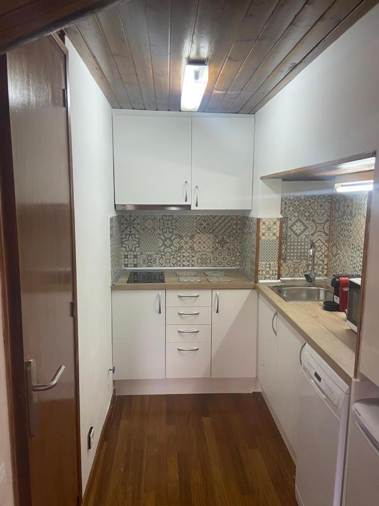 Apartament Betty Sort Bagian luar foto